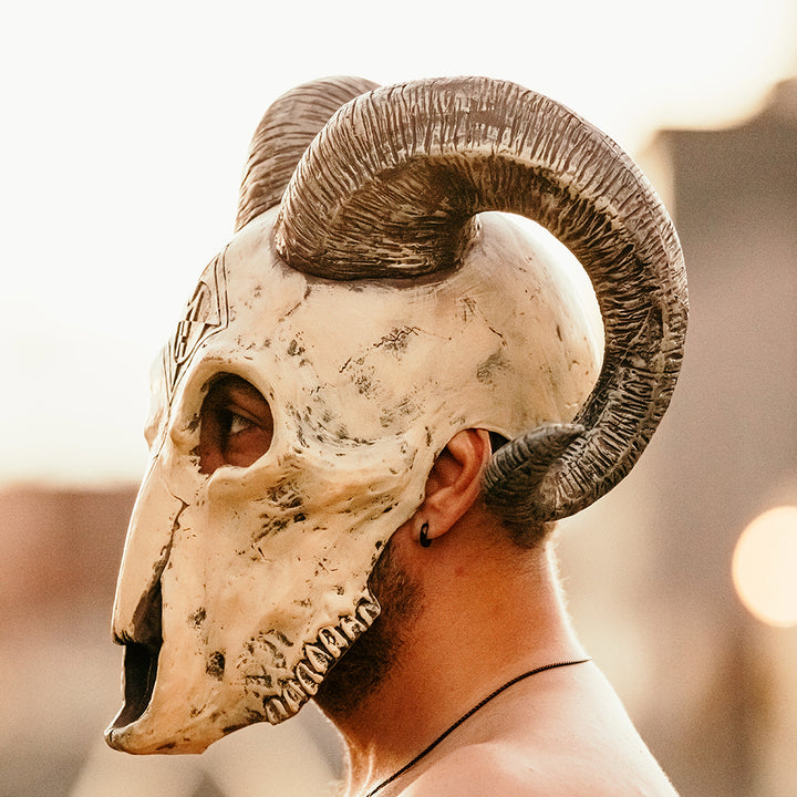 ØF KINGDØM AND CRØWN Ram Skull Mask